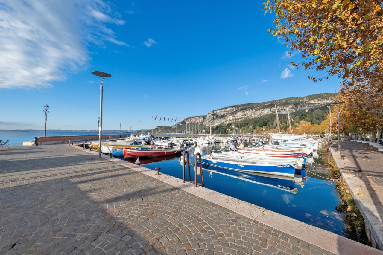 Apartmentsgarda - Baia Del Garda 5 Kültér fotó